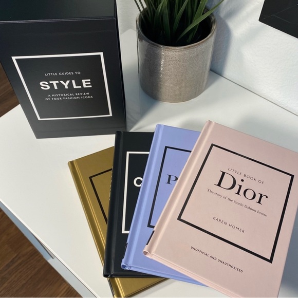 NIB 4 Luxury Coffee Table Books - Little Guides To Style - Picture 2 of 5